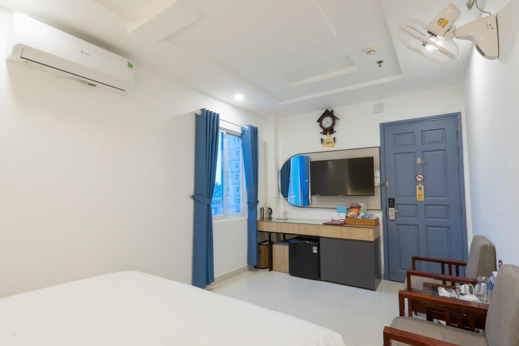 A25 Hotel - 14 Lương Hữu Khánh Cidade de Ho Chi Minh Exterior foto