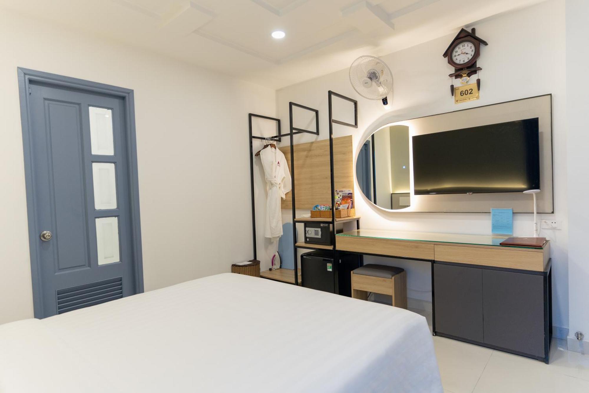 A25 Hotel - 14 Lương Hữu Khánh Cidade de Ho Chi Minh Exterior foto